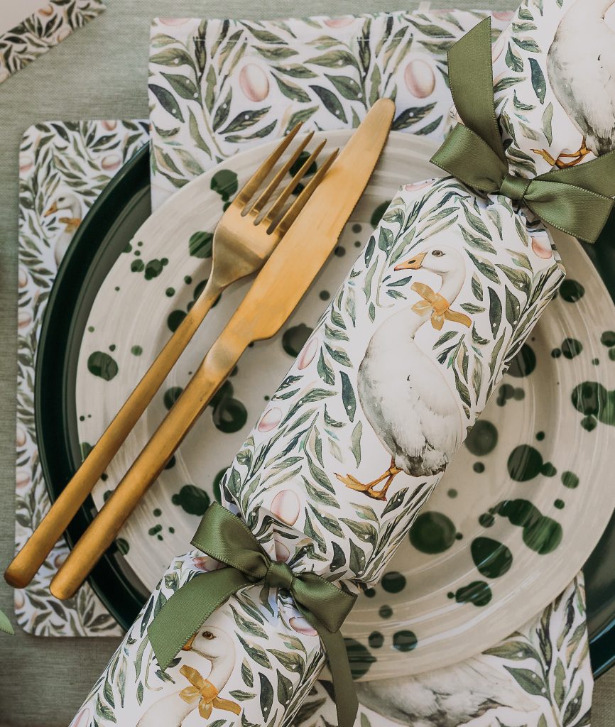 2025.07 Nancy & Betty Christmas