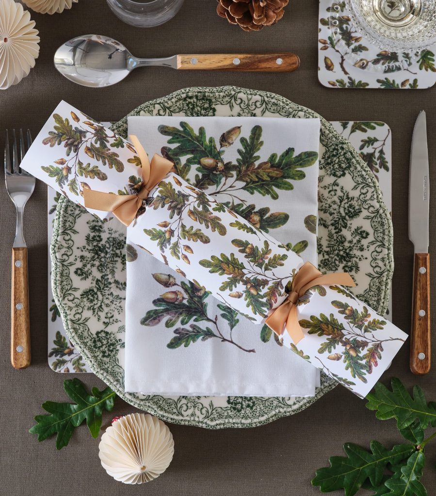 Nancy & Betty - Christmas - Oak Leaf crackers, napkins, placemats, coasters - lifestyle - Portrait (3)