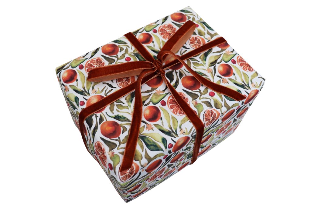 Nancy & Betty - Wrapping paper - Clementine - Portrait (3)