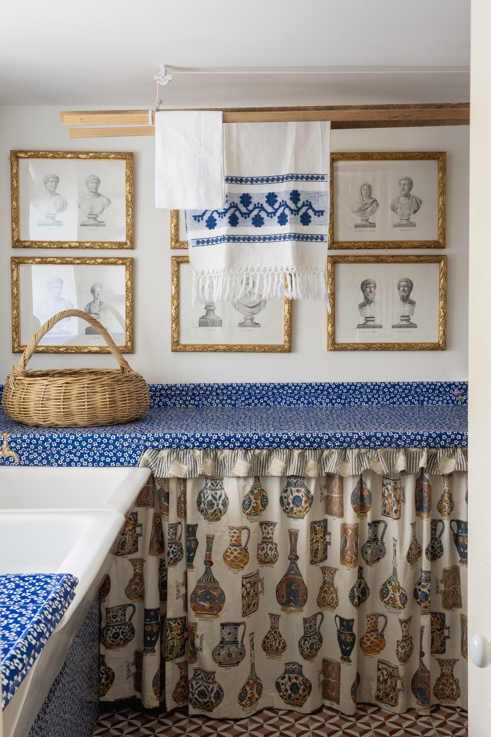 Petra Palumbo - Utility - Ditsy tiles, trim - Portrait (1)